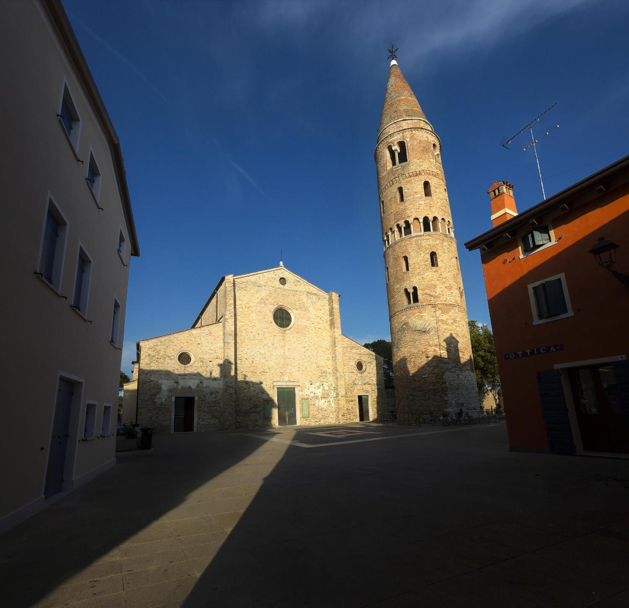 Ferrari Apartments Levante Caorle Exterior foto
